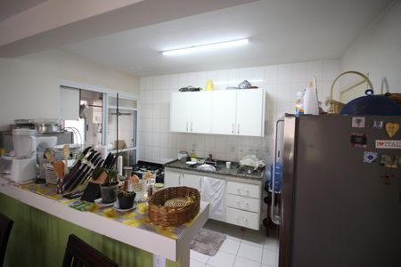 Apartamento à venda com 80m², 3 quartos e 2 vagasCozinha e Área de Serviço