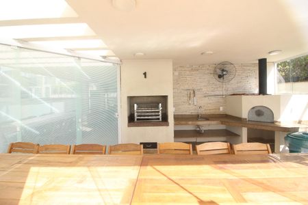 Apartamento à venda com 80m², 3 quartos e 2 vagasÁrea comum - Churrasqueira