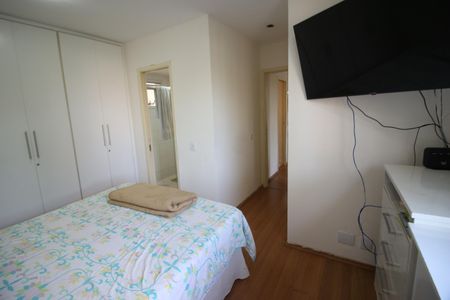 Apartamento à venda com 80m², 3 quartos e 2 vagasSuíte