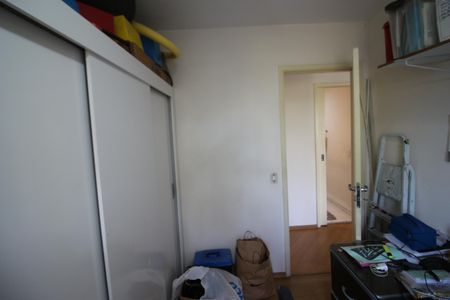 Apartamento à venda com 80m², 3 quartos e 2 vagasQuarto