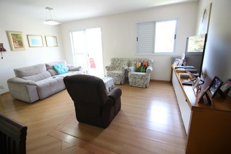 Apartamento à venda com 80m², 3 quartos e 2 vagasSala