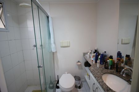 Apartamento à venda com 80m², 3 quartos e 2 vagasBanheiro da Suíte