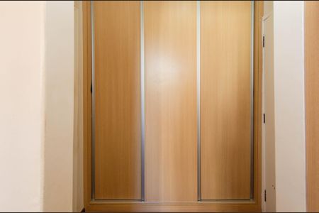 Apartamento à venda com 130m², 4 quartos e 2 vagas Apartamento à venda com 130m², 4 quartos e 2 vagasSuíte 1