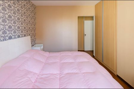 Apartamento à venda com 130m², 4 quartos e 2 vagas Apartamento à venda com 130m², 4 quartos e 2 vagasSuíte 1