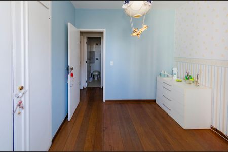 Apartamento à venda com 130m², 4 quartos e 2 vagas Apartamento à venda com 130m², 4 quartos e 2 vagasQuarto 2