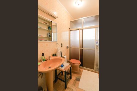 Casa à venda com 270m², 3 quartos e 3 vagasBanheiro do Quarto 3