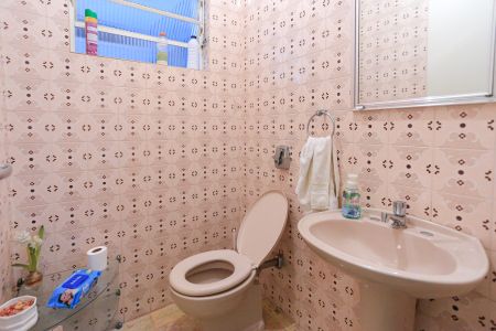 Casa à venda com 270m², 3 quartos e 3 vagasLavabo