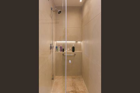 Casa à venda com 270m², 3 quartos e 3 vagasBanheiro 