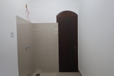 Casa à venda com 186m², 2 quartos e 4 vagasBanheiro da Suíte 2