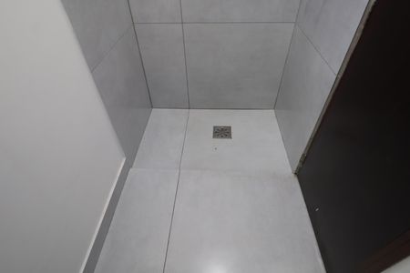 Casa à venda com 186m², 2 quartos e 4 vagasBanheiro de Serviço