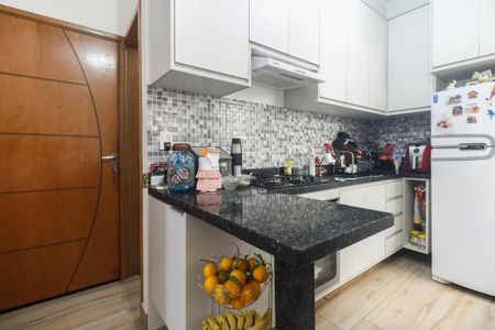 Casa de condomínio à venda com 45m², 2 quartos e 1 vaga Casa de condomínio à venda com 45m², 2 quartos e 1 vagaCozinha