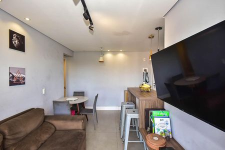 Apartamento à venda com 52m², 2 quartos e 1 vagaSala