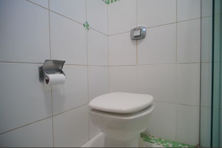 Casa à venda com 249m², 4 quartos e 5 vagasBanheiro Social