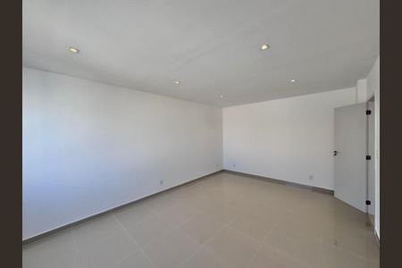 Apartamento à venda com 198m², 3 quartos e 2 vagasQuarto 2