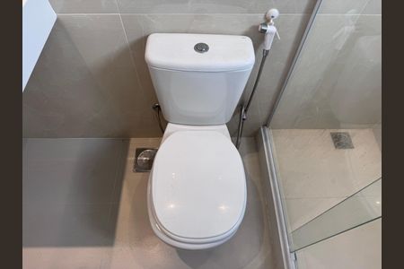 Apartamento à venda com 198m², 3 quartos e 2 vagasSuíte - Banheiro