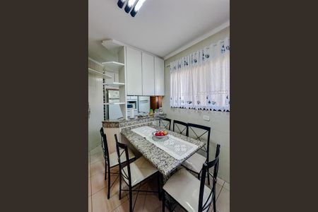 Apartamento à venda com 133m², 3 quartos e 2 vagasCozinha