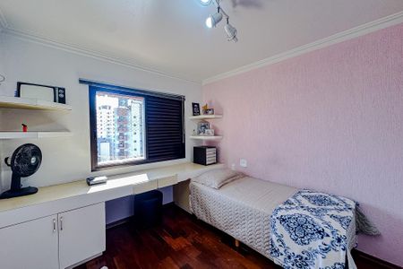 Apartamento à venda com 133m², 3 quartos e 2 vagasQuarto 2