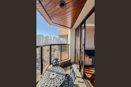 Apartamento à venda com 133m², 3 quartos e 2 vagasVaranda da Sala