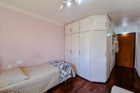 Apartamento à venda com 133m², 3 quartos e 2 vagasQuarto 2