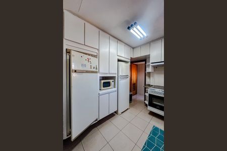 Apartamento à venda com 133m², 3 quartos e 2 vagasCozinha