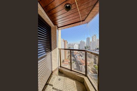 Apartamento à venda com 133m², 3 quartos e 2 vagasVaranda do Quarto 1