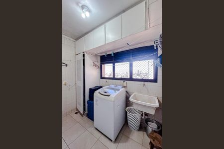 Apartamento à venda com 133m², 3 quartos e 2 vagasÁrea de Serviço