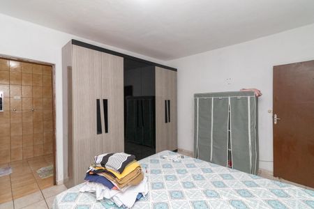 Casa à venda com 300m², 4 quartos e 2 vagasSuíte da Casa 02