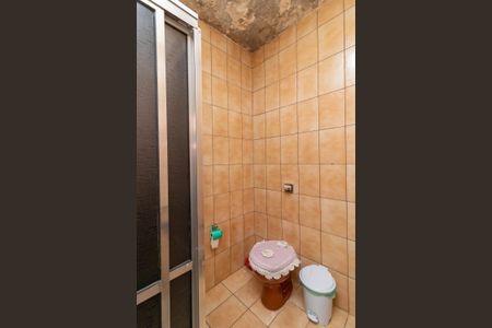 Casa à venda com 300m², 4 quartos e 2 vagasBanheiro da Suíte da Casa 02