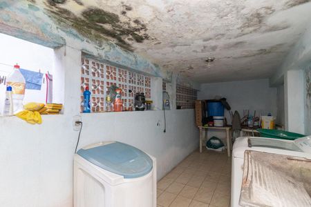 Casa à venda com 300m², 4 quartos e 2 vagasÁrea de Serviço da Casa 02