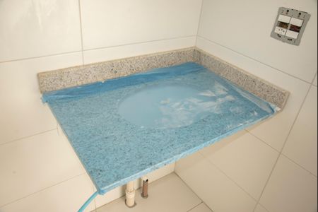 Studio à venda com 27m², 1 quarto e sem vagaBanheiro Social