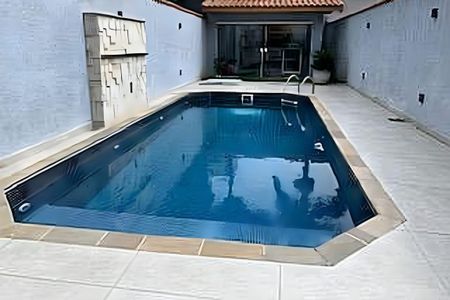 Casa à venda com 250m², 3 quartos e 4 vagas