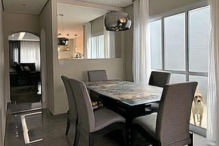 Casa à venda com 250m², 3 quartos e 4 vagas