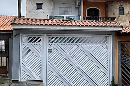 Casa à venda com 250m², 3 quartos e 4 vagas