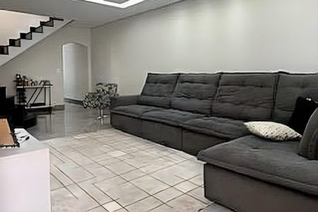 Casa à venda com 250m², 3 quartos e 4 vagas