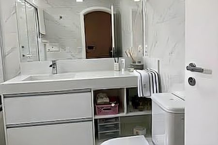 Casa à venda com 250m², 3 quartos e 4 vagas