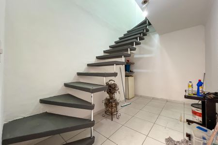 Casa à venda com 150m², 2 quartos e sem vaga Casa à venda com 150m², 2 quartos e sem vagaCorredor