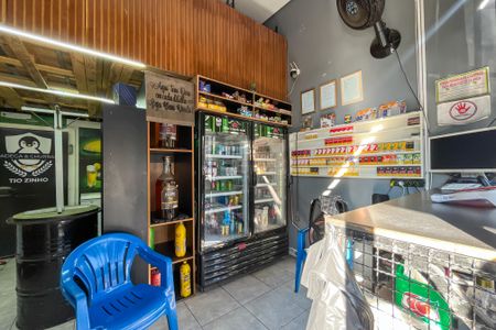 Casa à venda com 150m², 2 quartos e sem vaga Casa à venda com 150m², 2 quartos e sem vagaGaragem