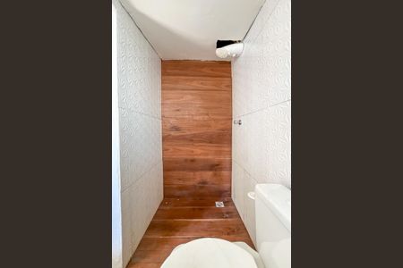 Casa à venda com 150m², 2 quartos e sem vaga Casa à venda com 150m², 2 quartos e sem vagaBanheiro 2