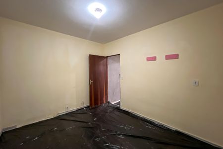 Casa à venda com 150m², 2 quartos e sem vaga Casa à venda com 150m², 2 quartos e sem vagaQuarto