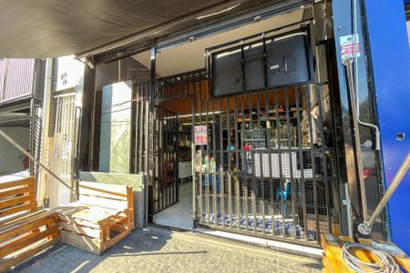 Casa à venda com 150m², 2 quartos e sem vaga Casa à venda com 150m², 2 quartos e sem vagaGaragem