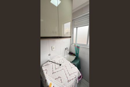 Apartamento à venda com 51m², 2 quartos e 1 vaga Apartamento à venda com 51m², 2 quartos e 1 vagaÁrea de Serviço