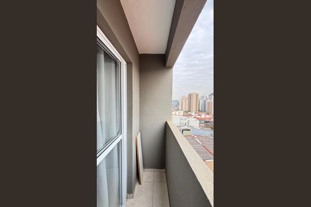 Apartamento à venda com 51m², 2 quartos e 1 vaga Apartamento à venda com 51m², 2 quartos e 1 vagaVaranda