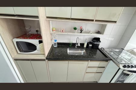 Apartamento à venda com 51m², 2 quartos e 1 vaga Apartamento à venda com 51m², 2 quartos e 1 vagaCozinha