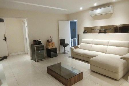 Apartamento à venda com 116m², 3 quartos e sem vaga