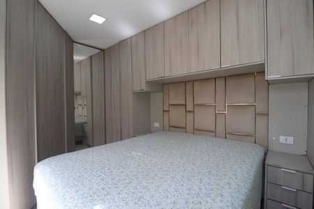 Casa à venda com 194m², 4 quartos e 2 vagasSuíte 1