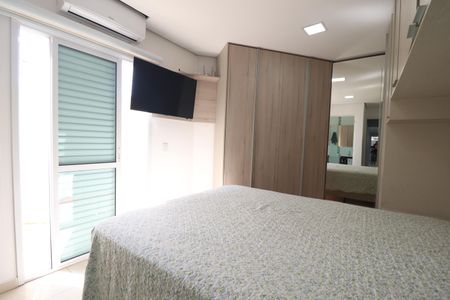 Casa à venda com 194m², 4 quartos e 2 vagasSuíte 1