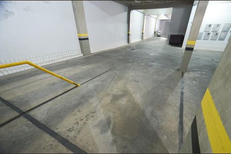 Apartamento à venda com 85m², 3 quartos e 2 vagas Apartamento à venda com 85m², 3 quartos e 2 vagasGaragem