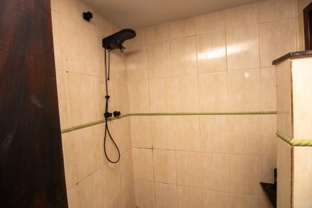 Casa de condomínio à venda com 130m², 3 quartos e 4 vagas Casa de condomínio à venda com 130m², 3 quartos e 4 vagasBanheiro quarto 1