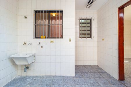 Casa à venda com 286m², 3 quartos e 2 vagas Casa à venda com 286m², 3 quartos e 2 vagasÁrea de Serviço