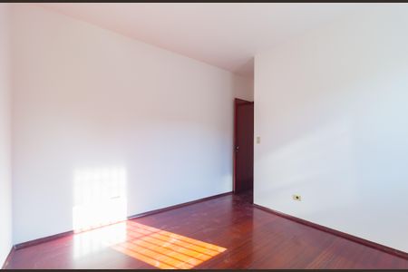 Casa à venda com 286m², 3 quartos e 2 vagas Casa à venda com 286m², 3 quartos e 2 vagasQuarto 1